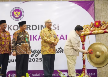 Perkuat Produk Halal Lokal, BPJPH-Pemda DIY Teken Komitmen Fasilitasi Sertifikasi Halal