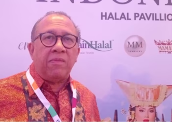 Chairman Halal Lifestyle Center Indonesia Dr. Sapta Nirwandar